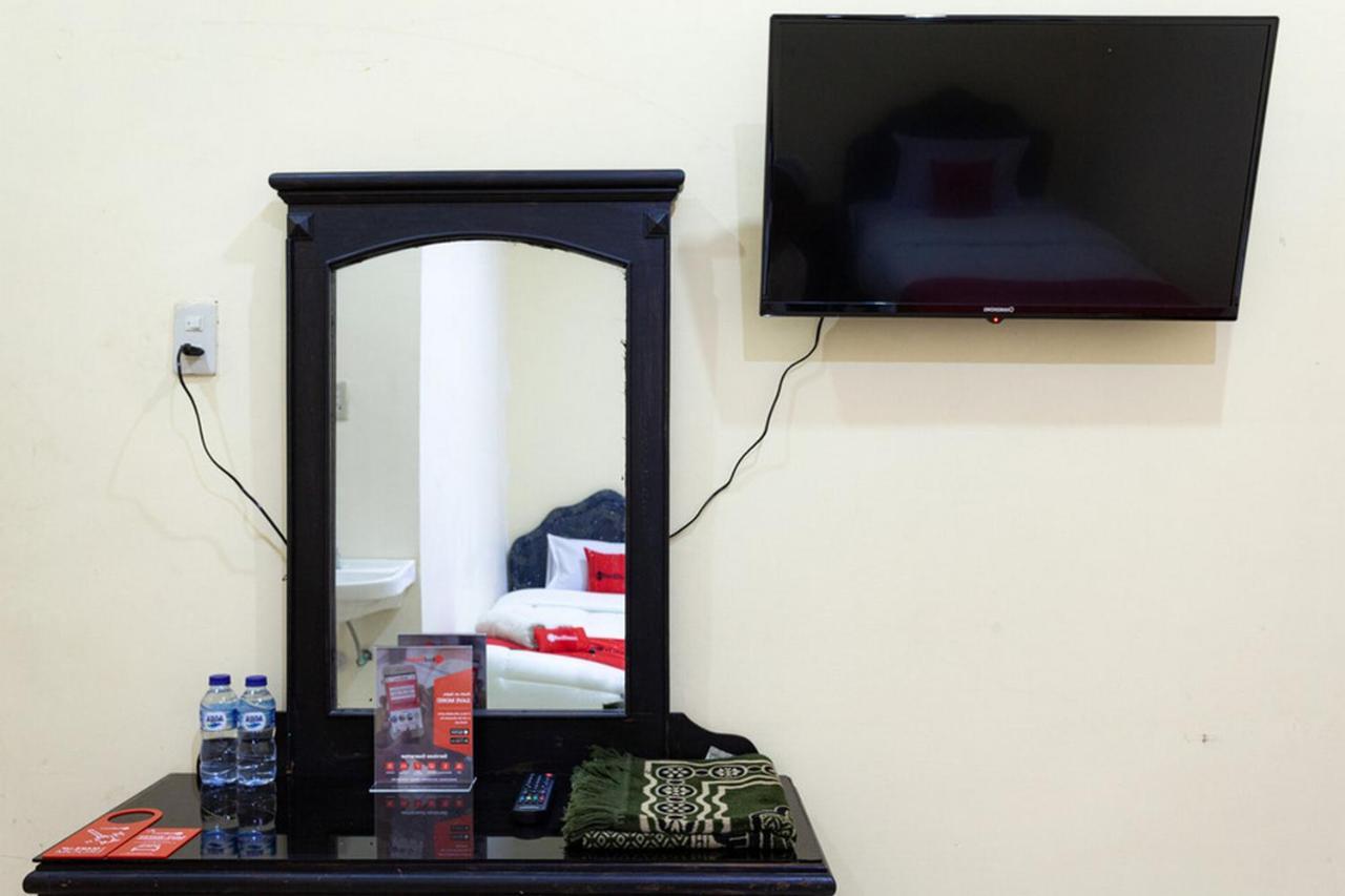 Reddoorz Near Yuki Simpang Raya Mall Medan 2 Exteriér fotografie