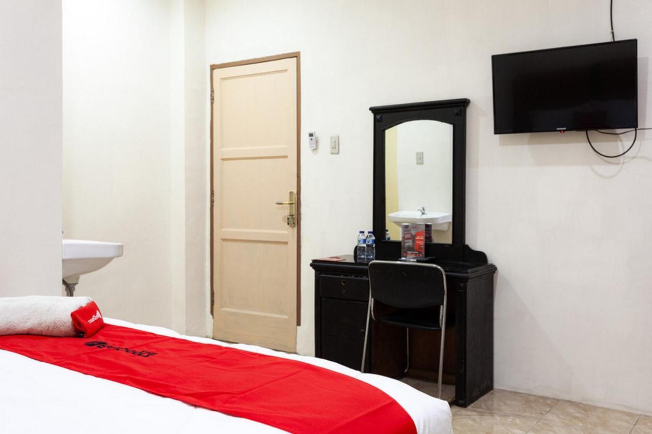 Reddoorz Near Yuki Simpang Raya Mall Medan 2 Exteriér fotografie